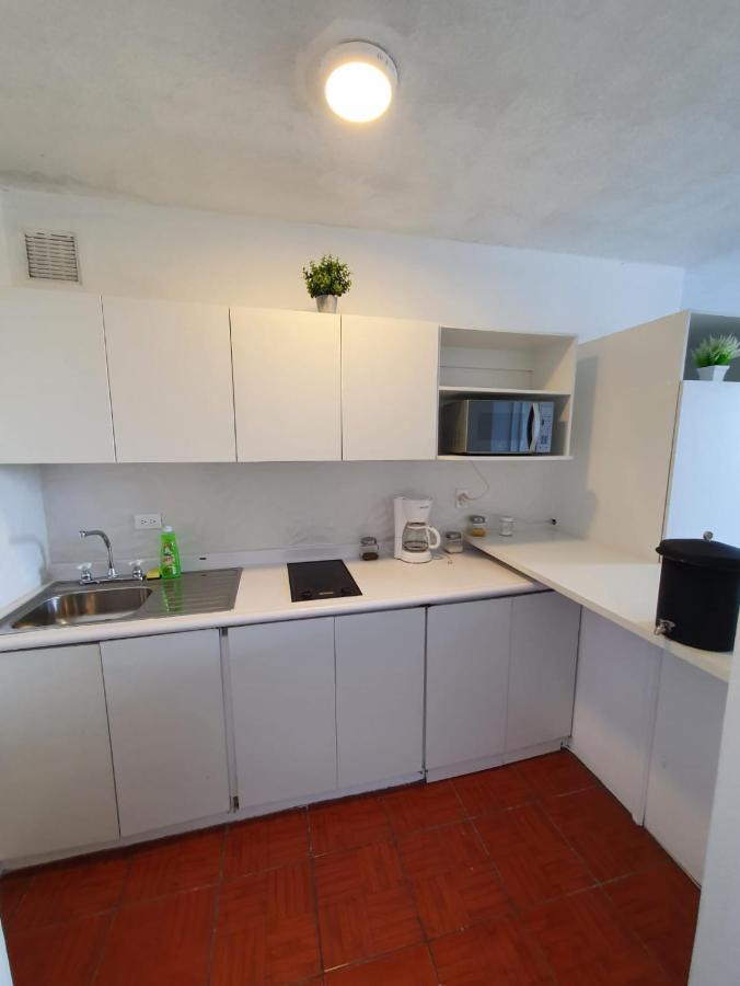 Apartamento Avenida Reforma Ciudad De Guatemala Exterior photo